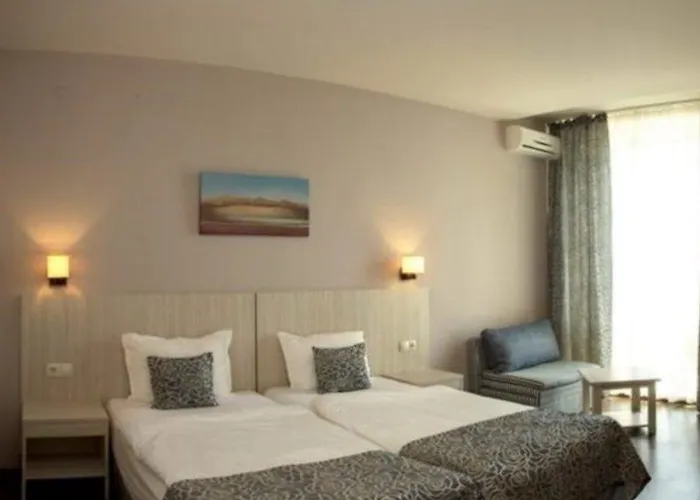 Hotel Slavey Golden Sands