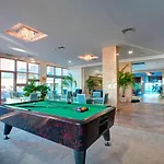 Hotel Slavey - Golden Sands