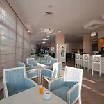 Hotel Slavey Golden Sands