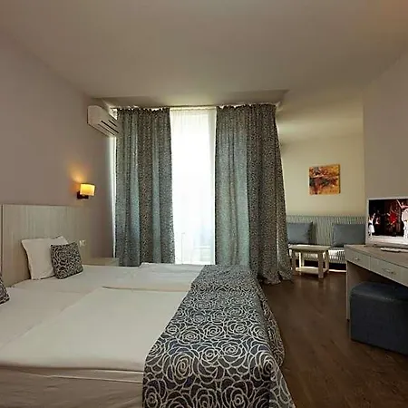 Slavey Hotel