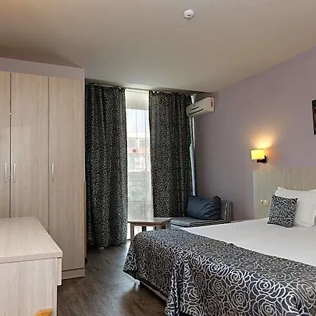 Hotel Slavey Sables d'or