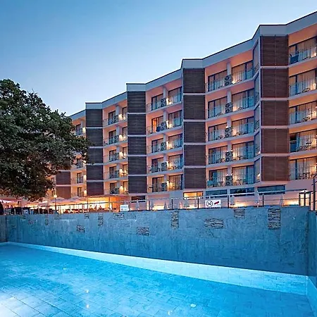 Hotel Slavey Sables d'or