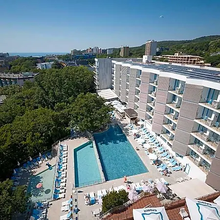 Slavey 4* Sables d'or