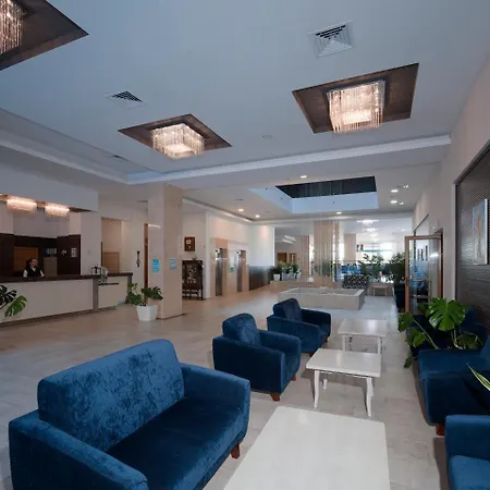 Slavey - 4* Golden Sands