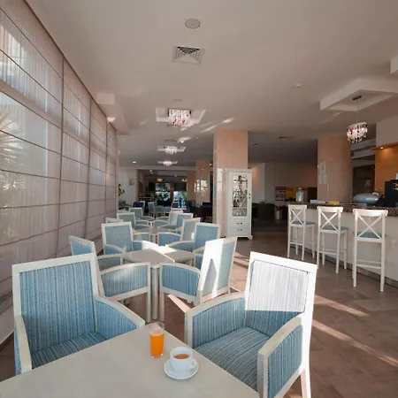 Hotel Slavey -